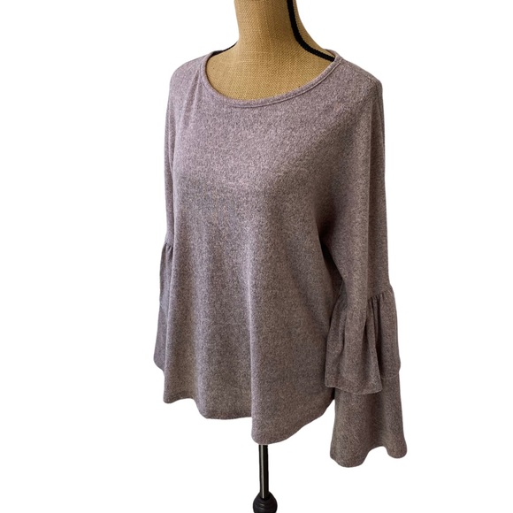 Altar'd State Womens Grey/pink Sweater Soft - Size M Double Ruffle Long Sleeves. - Picture 3 of 13